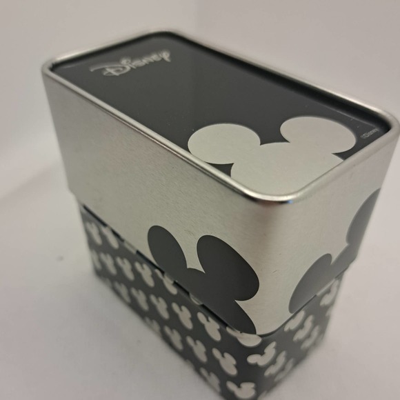 NIB - Beautiful Blue Mickey Mouse with stainless face Blue leather Band - Picture 7 of 8